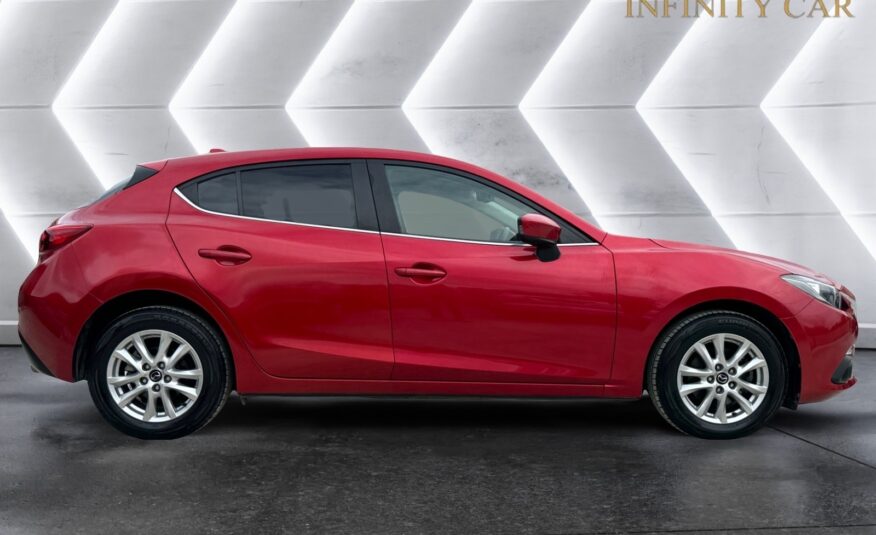 MAZDA 3 1.5 SKYACTIVE