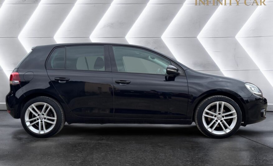 VOLKSWAGEN Golf 1.6TDI