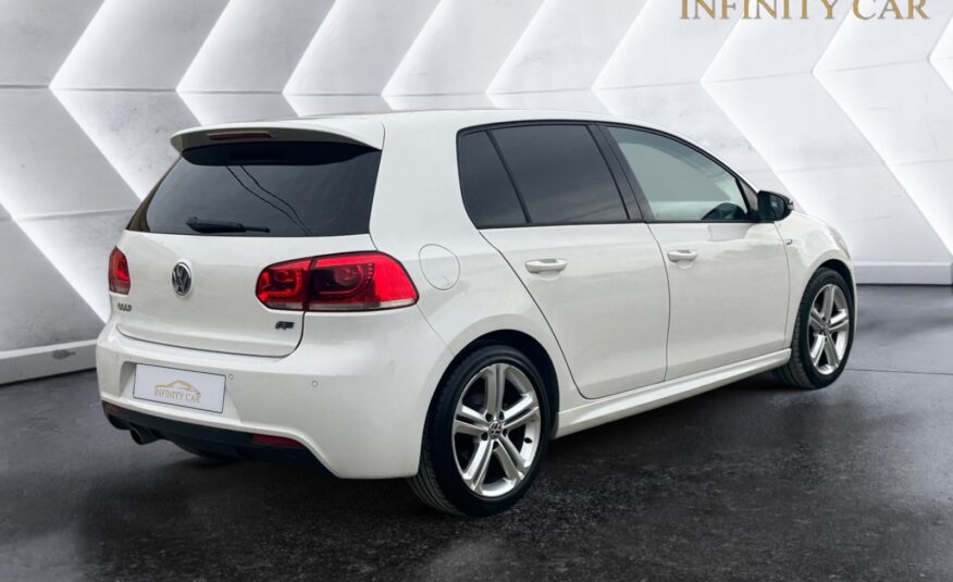 VOLKSWAGEN Golf 1.6 TDI 105cv DPF Sport 5p.
