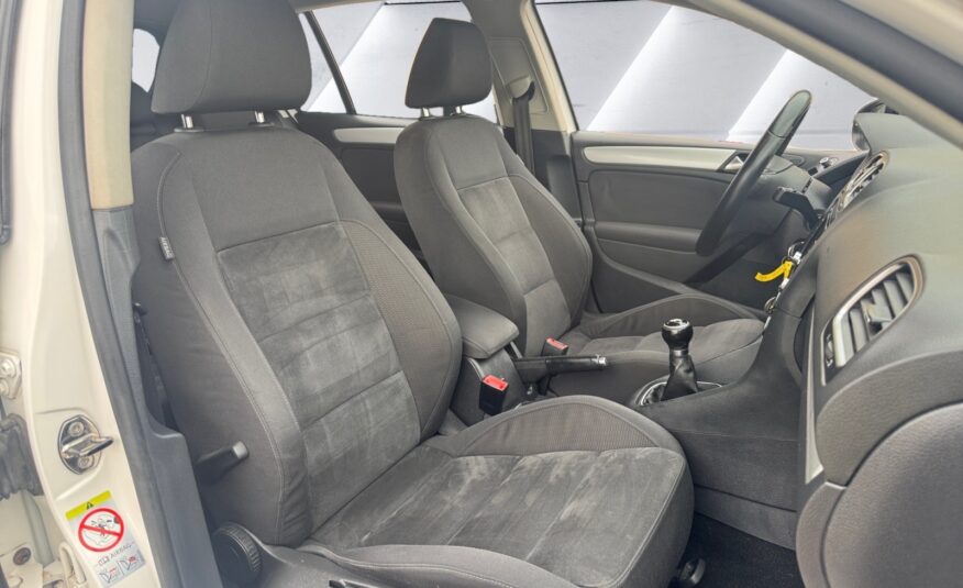 VOLKSWAGEN Golf 1.6 TDI 105cv DPF Sport 5p.