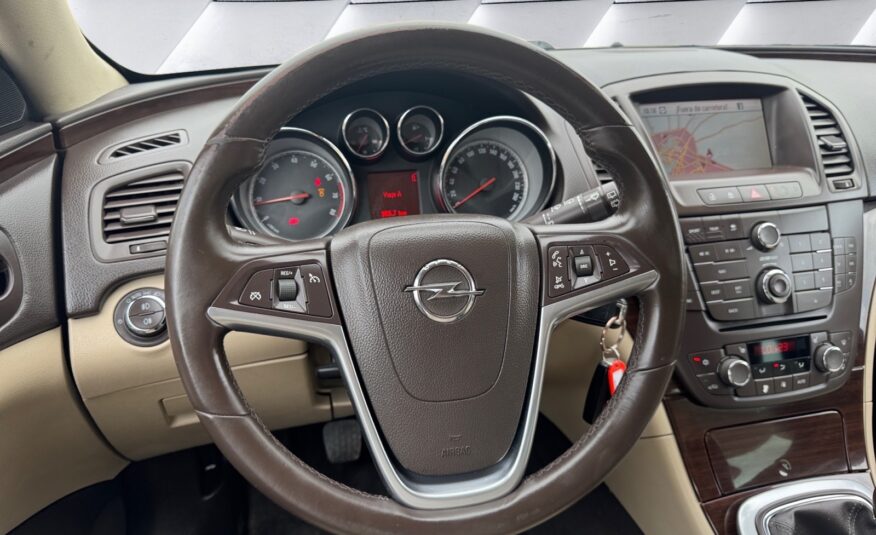 OPEL INSIGNIA 2.0 TURBO