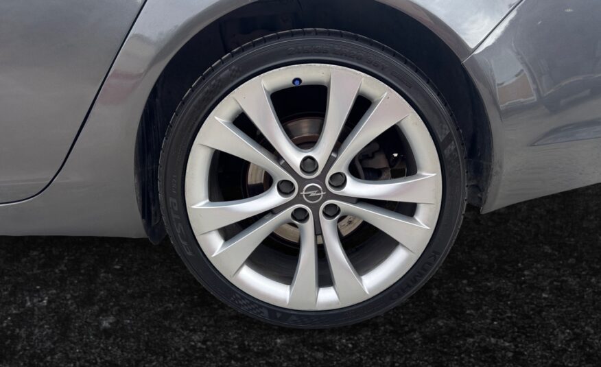 OPEL INSIGNIA 2.0 TURBO
