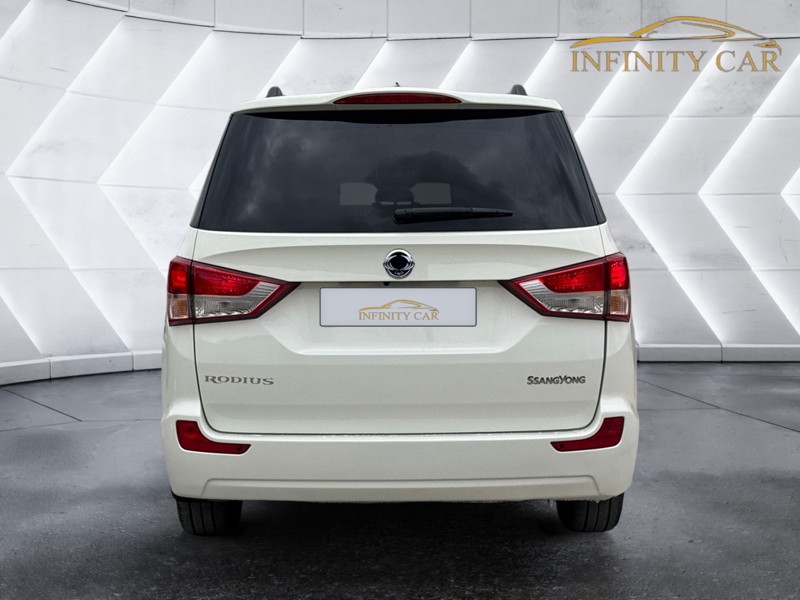 SSANGYONG RODIUS 2.2 D22T
