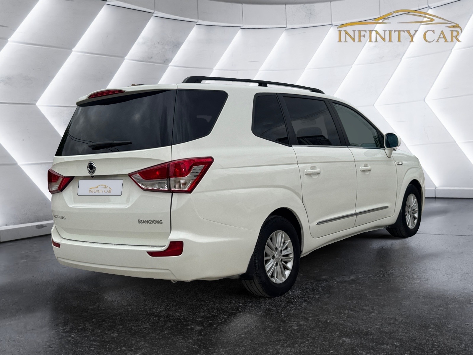 SSANGYONG RODIUS 2.2 D22T