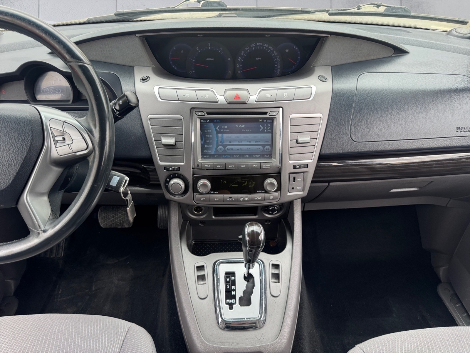 SSANGYONG RODIUS 2.2 D22T