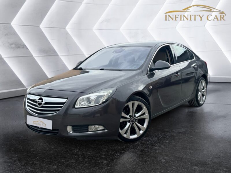 OPEL INSIGNIA 2.0 TURBO