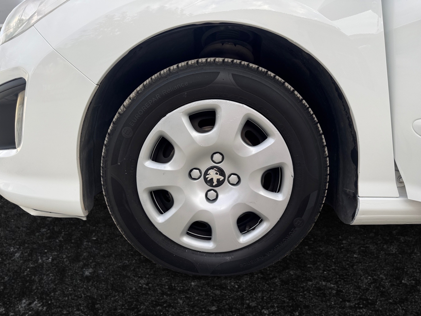 PEUGEOT 308 1.6HDI
