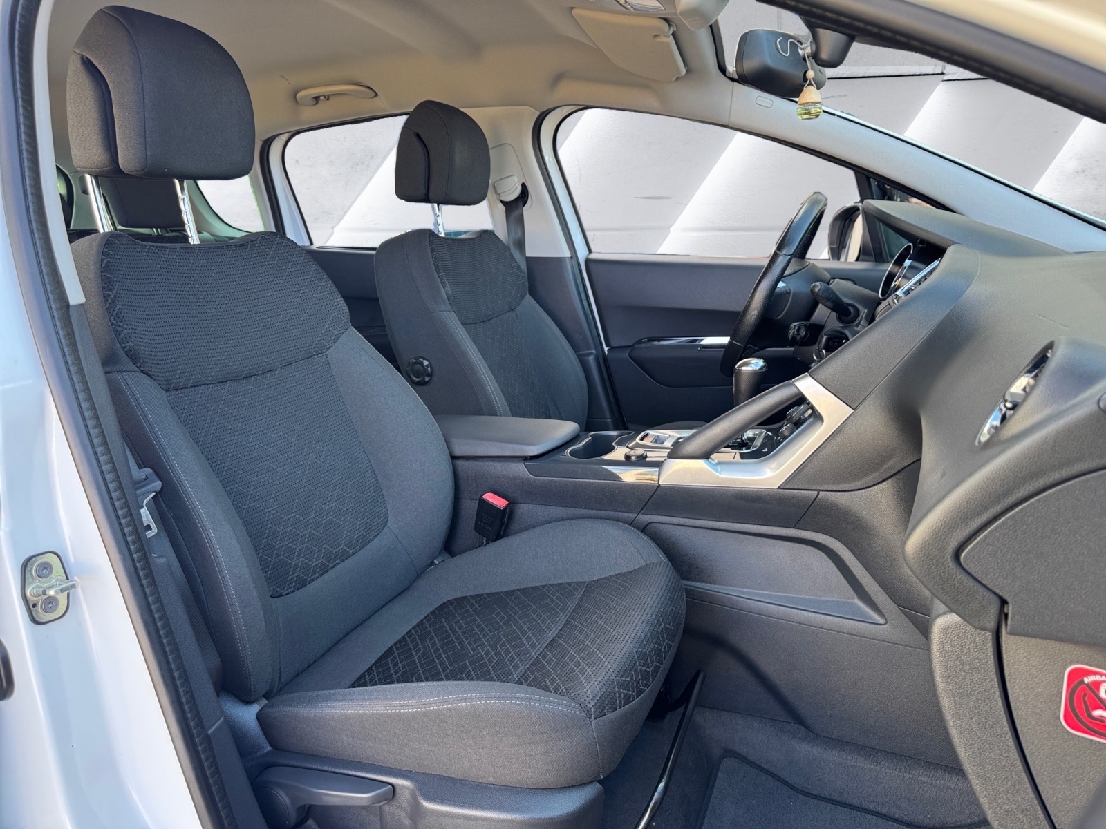 PEUGEOT 3008 1.6 blueHDI
