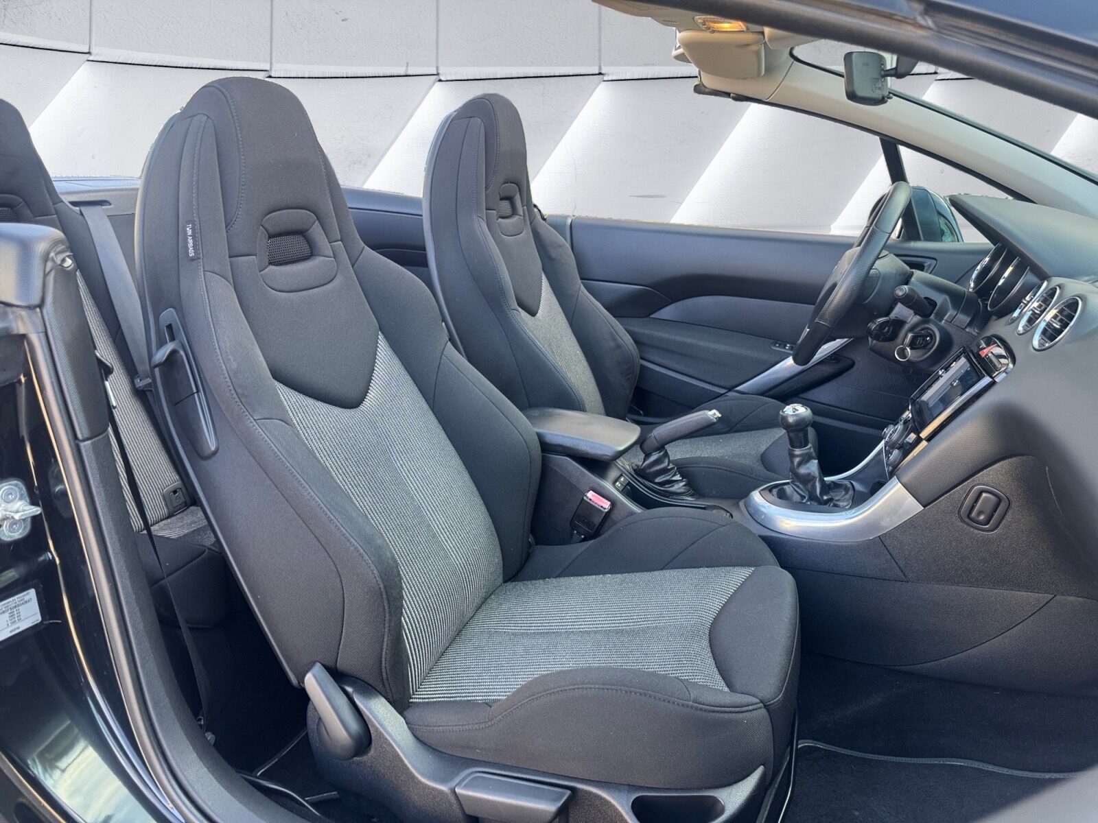 PEUGEOT 308 CC 1.6 VTI