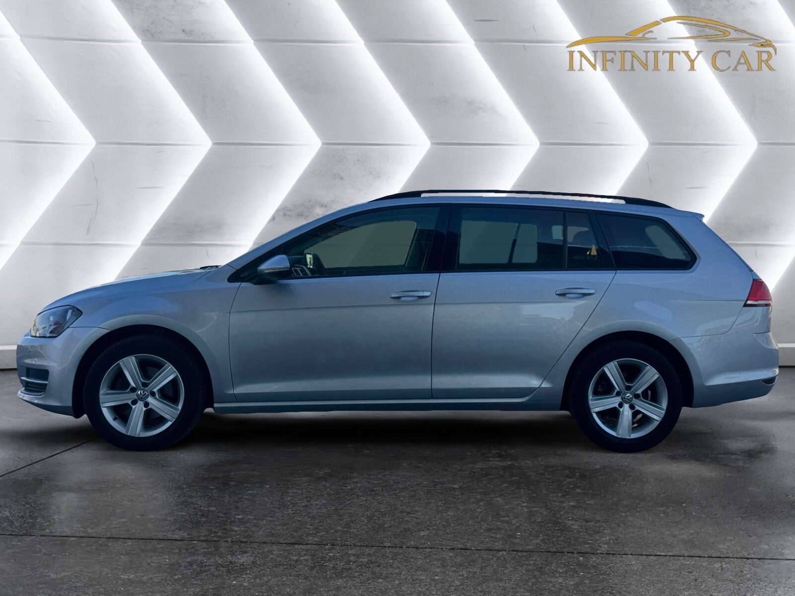 VOLKSWAGEN GOLF VARIANT 2.0 TDI