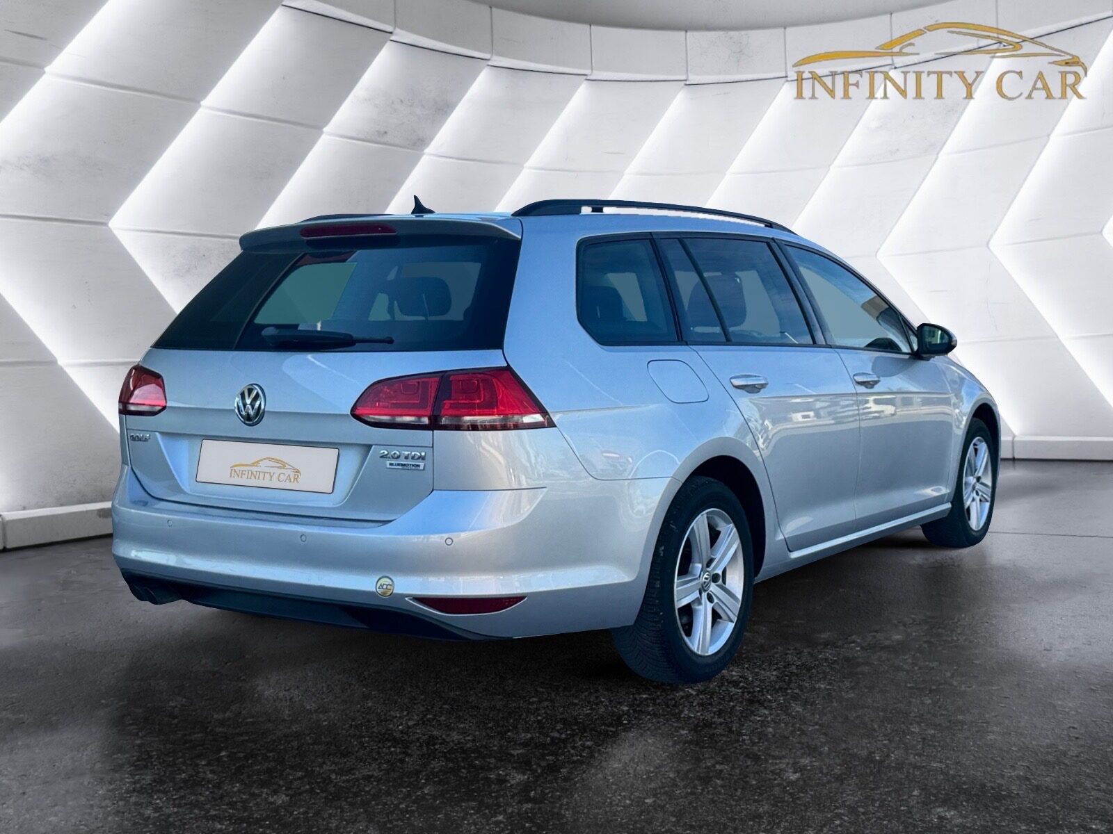 VOLKSWAGEN GOLF VARIANT 2.0 TDI