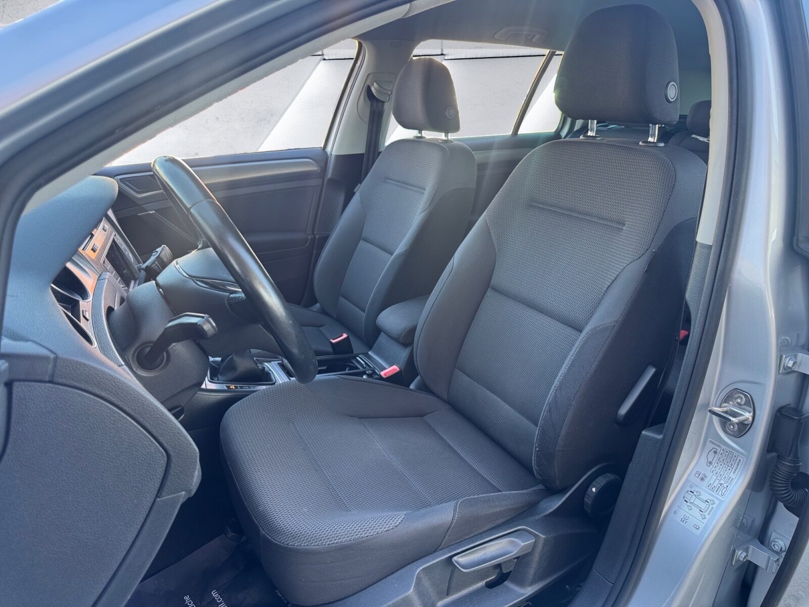 VOLKSWAGEN GOLF VARIANT 2.0 TDI