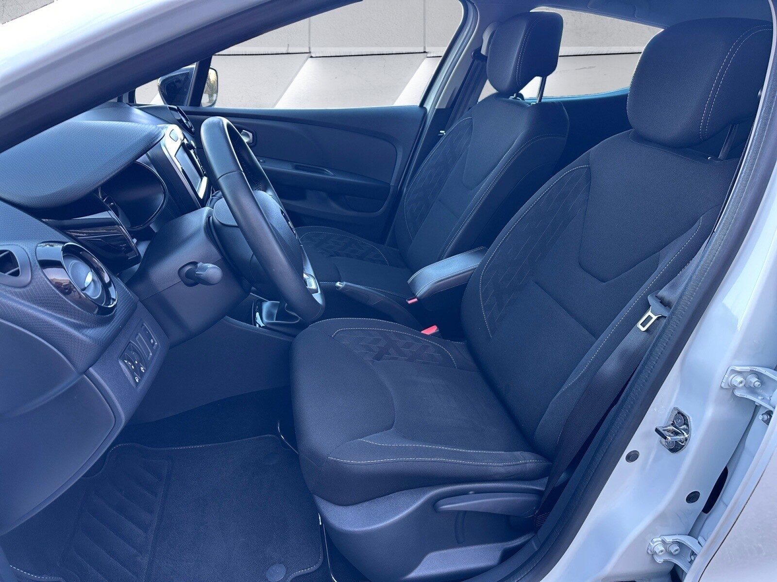 RENAULT CLIO 1.0 TCe