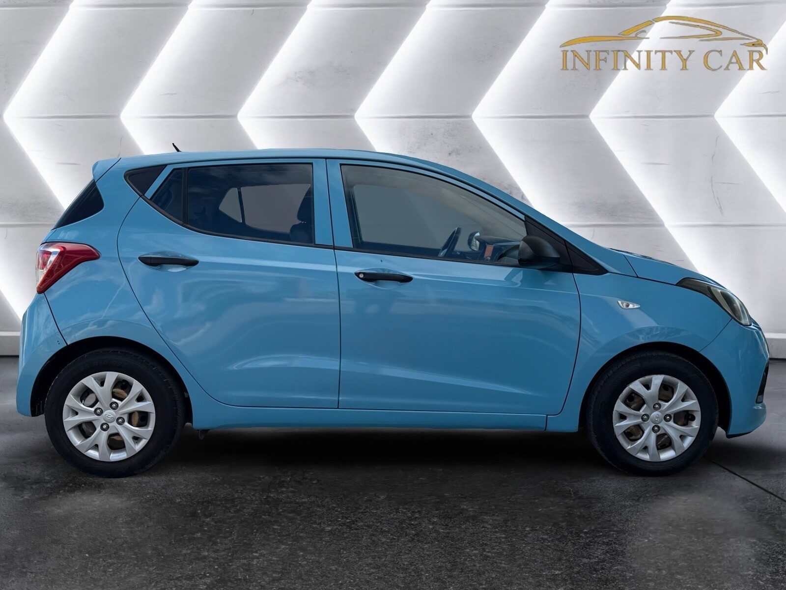 HYUNDAI i10 1.0