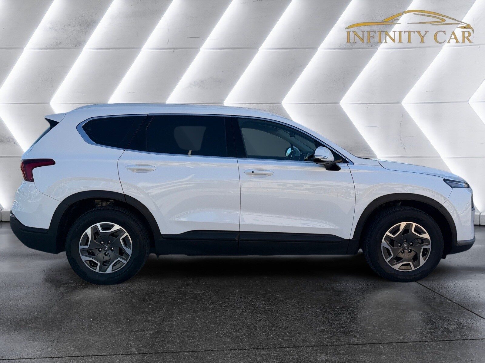HYUNDAI SANTA FE 1.6TGDI HEV