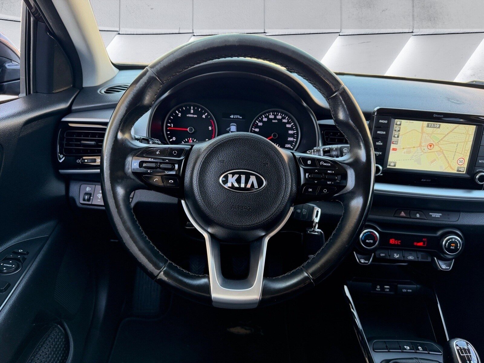 KIA STONIC 1.6 CRDI