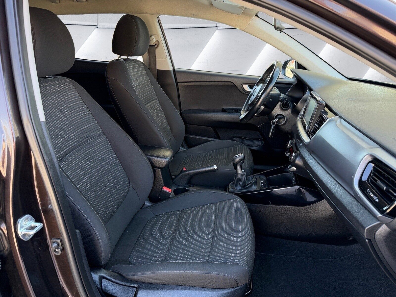 KIA STONIC 1.6 CRDI