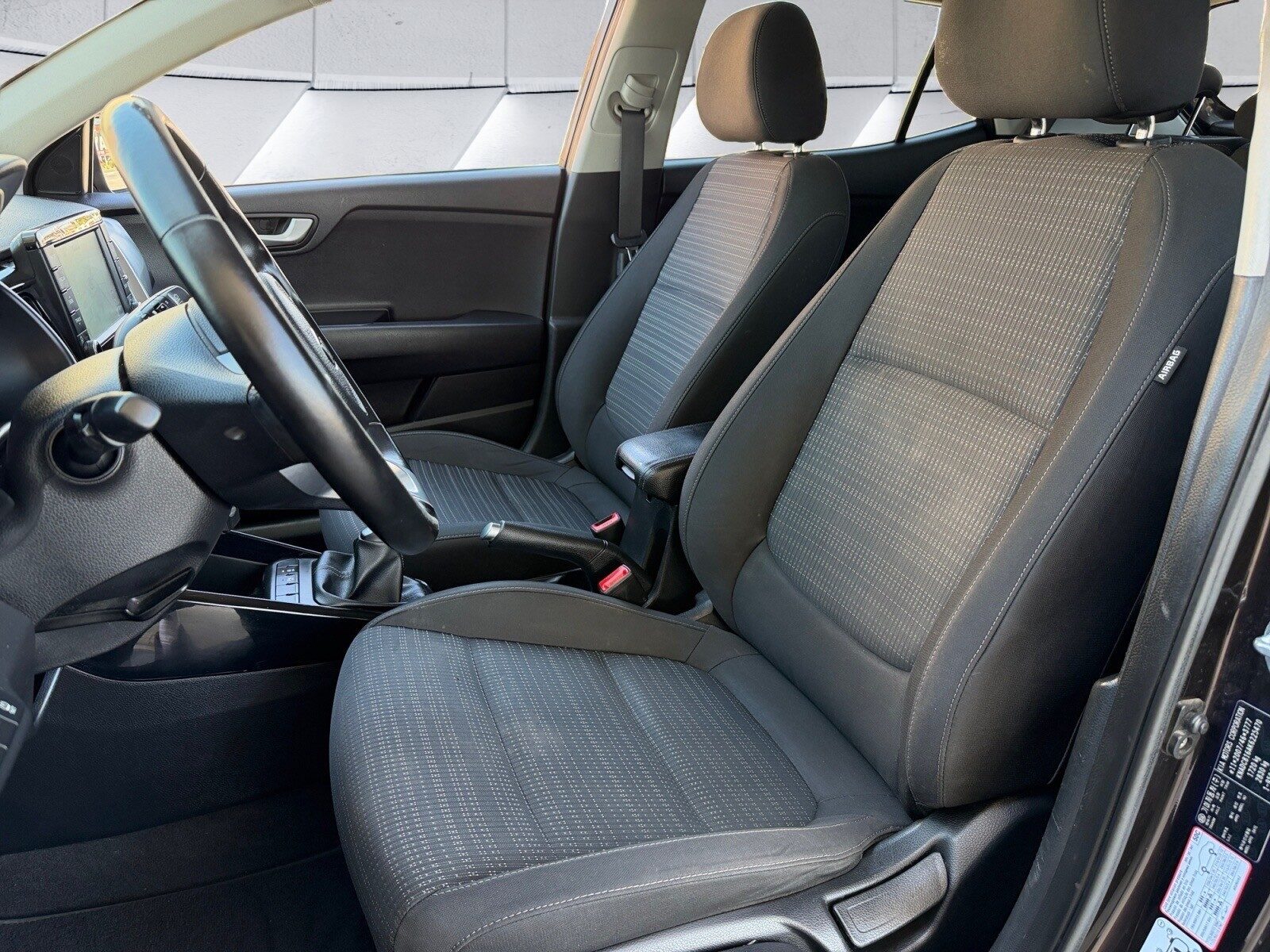 KIA STONIC 1.6 CRDI
