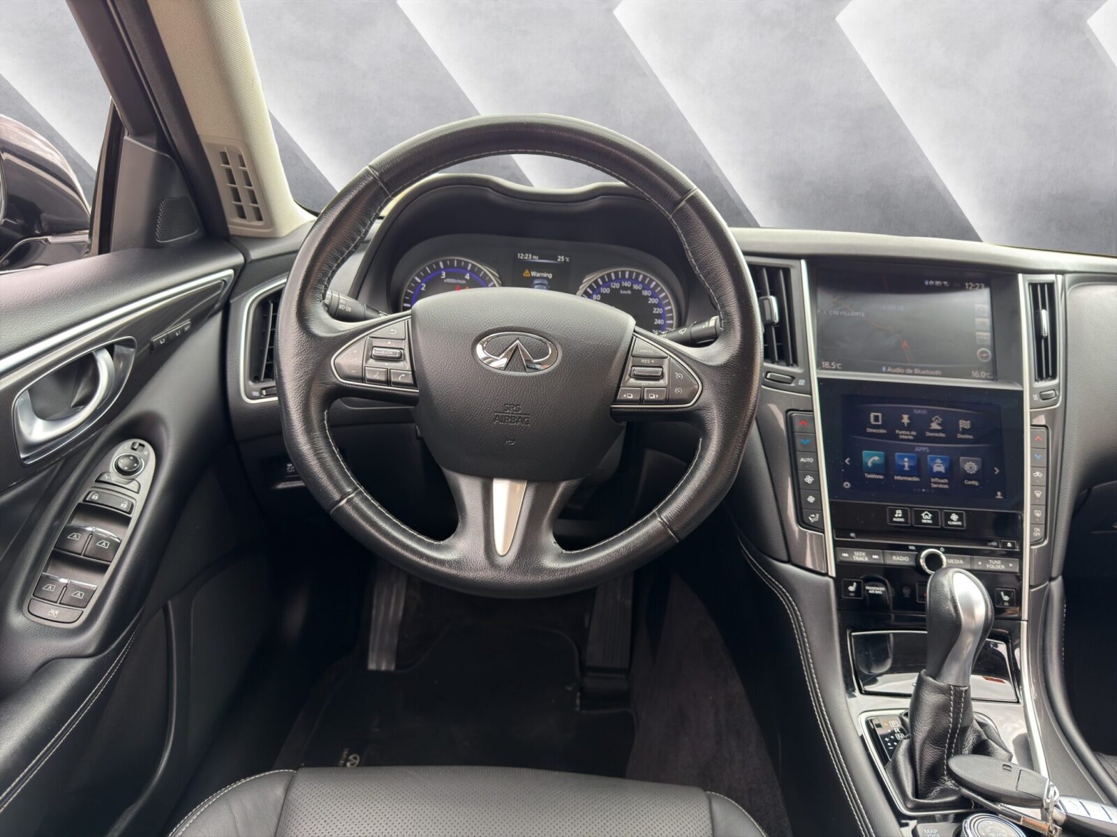 INFINITI Q50 2.2d