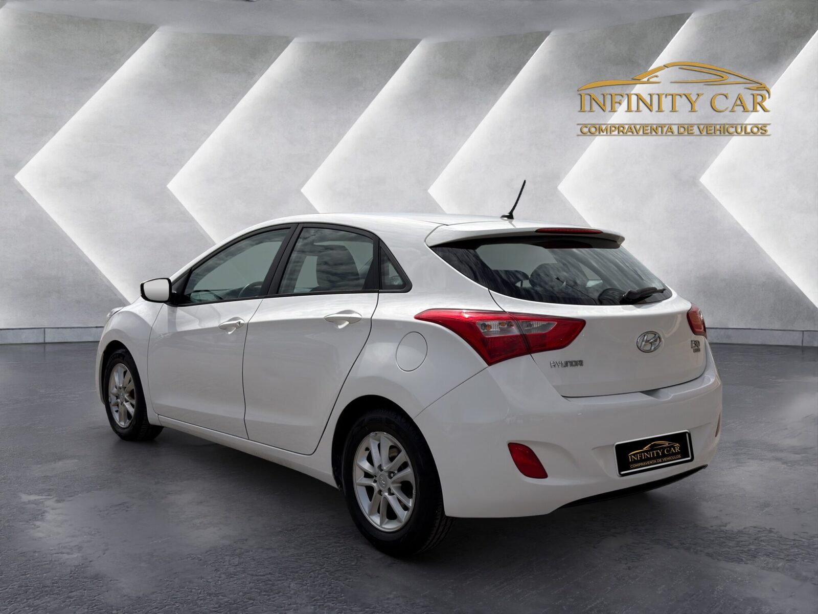 HYUNDAI i30 1.4 CRDI