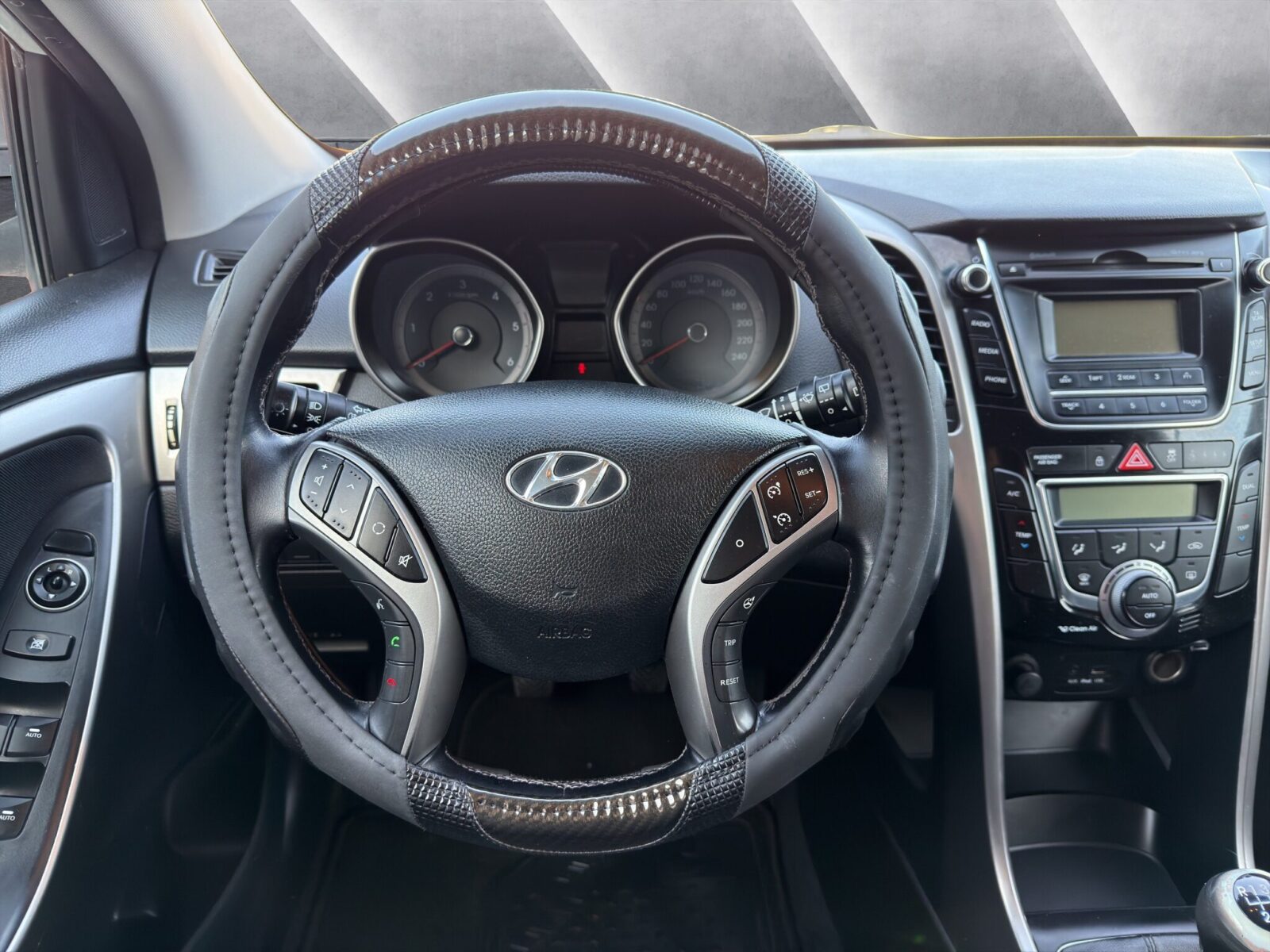 HYUNDAI i30 1.4 CRDI