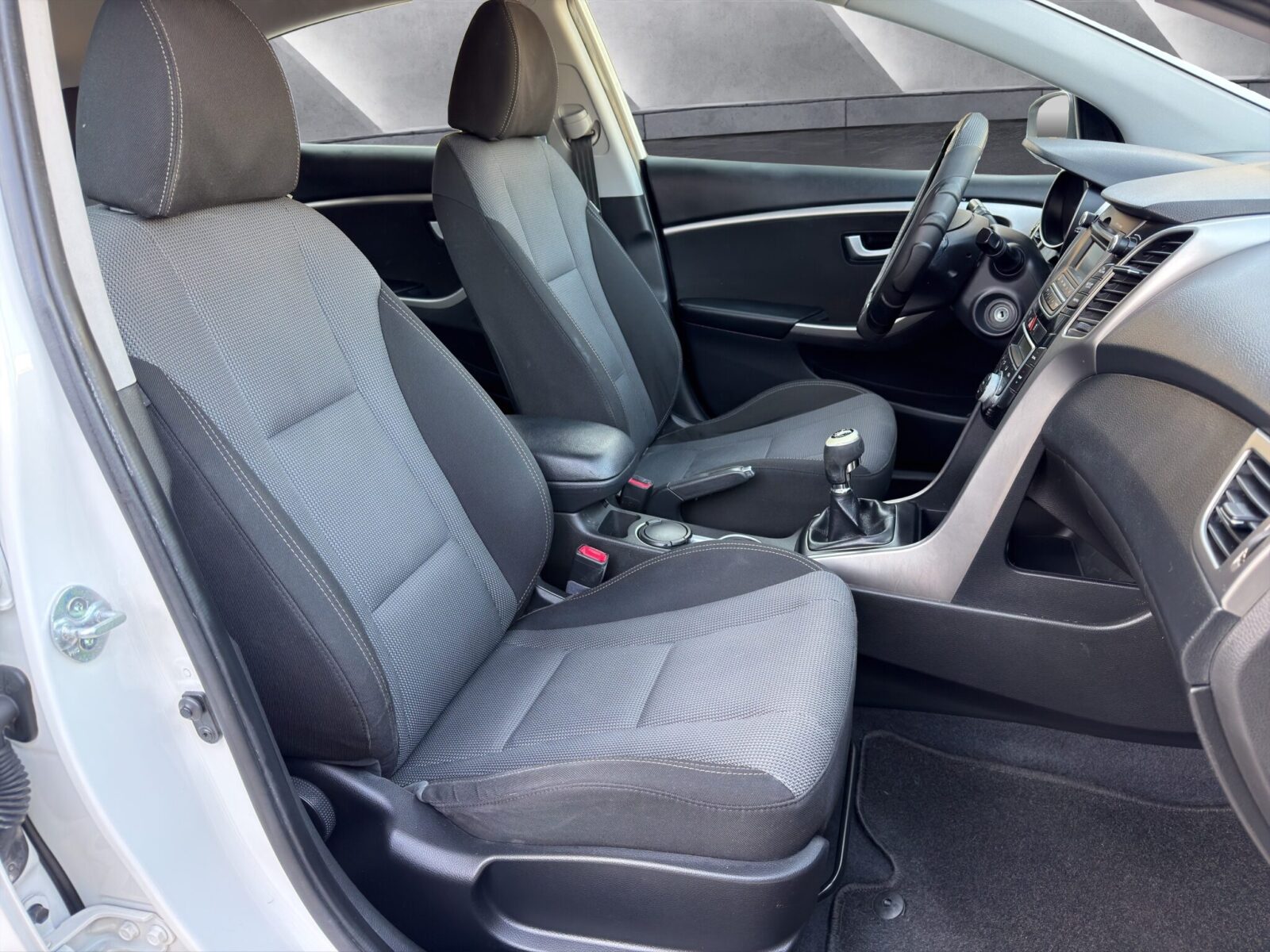 HYUNDAI i30 1.4 CRDI