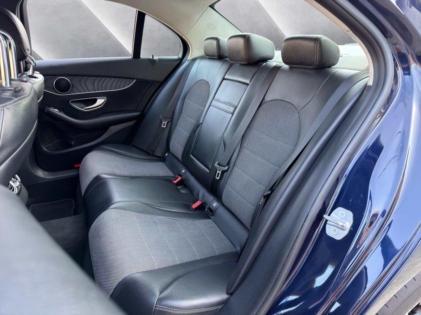 MERCEDES-BENZ CLASE C 220CDI