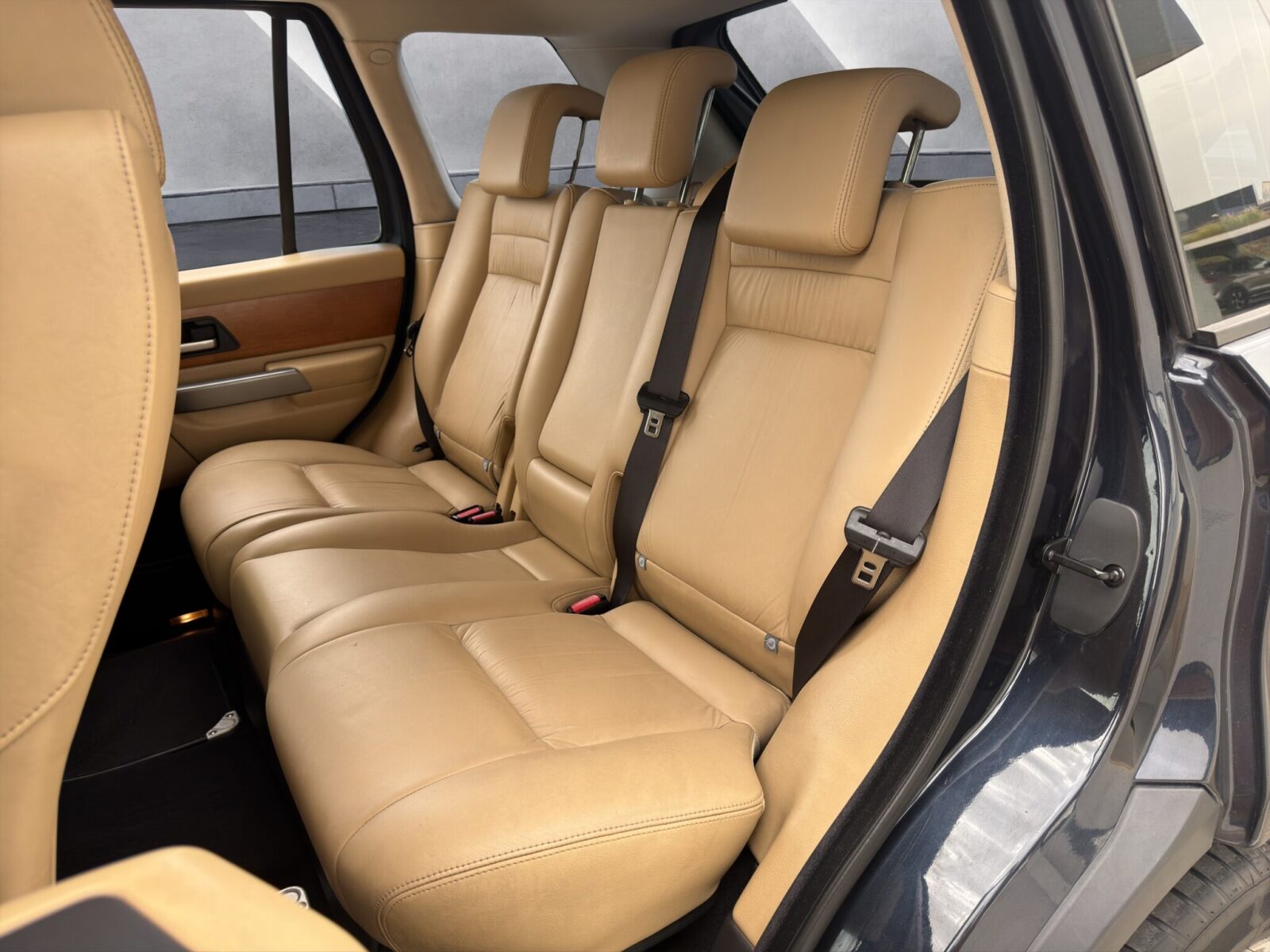 LAND-ROVER Range Rover Sport 2.7 TD HSE V6