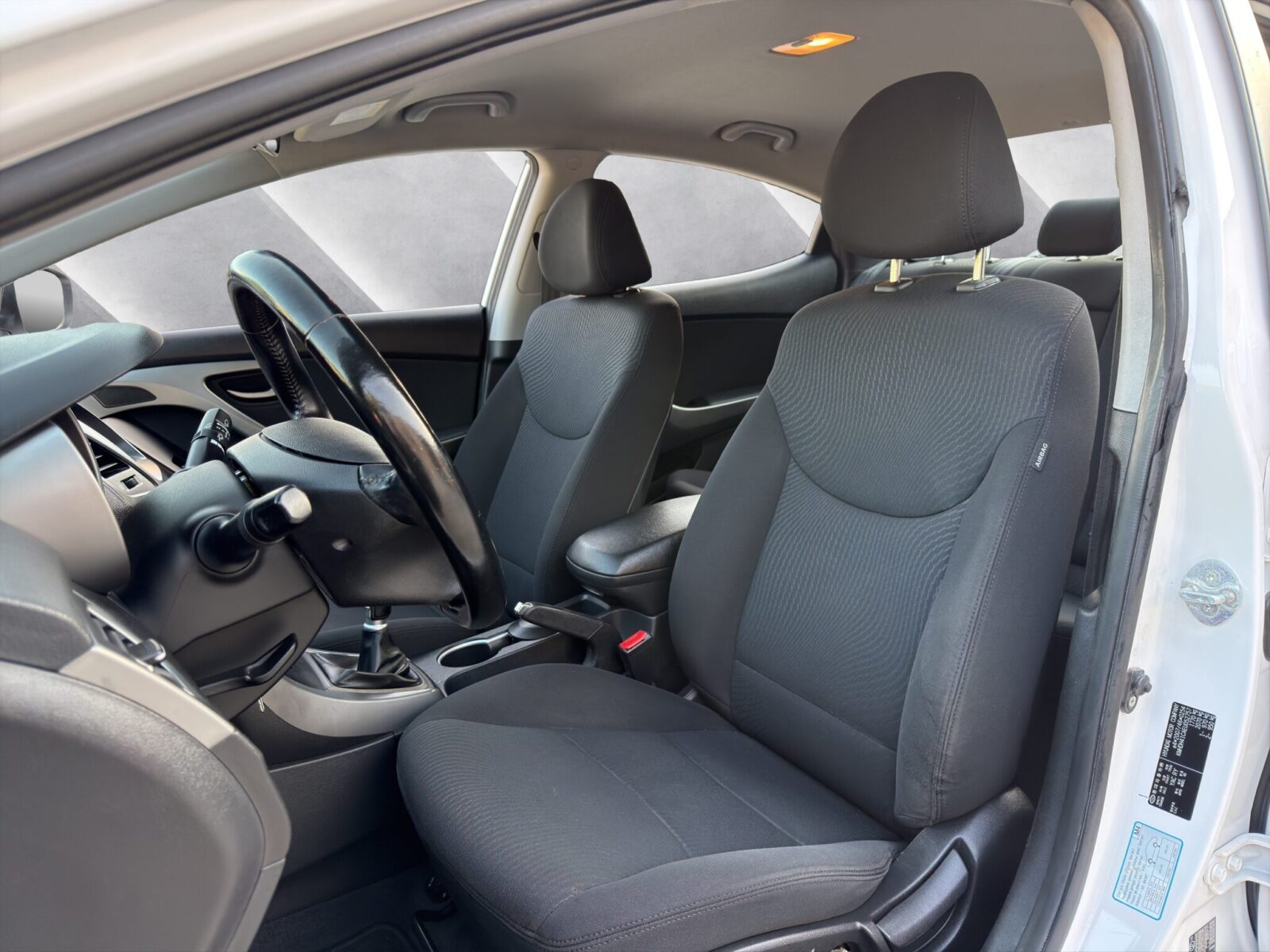 HYUNDAI ELANTRA 1.6 MPI
