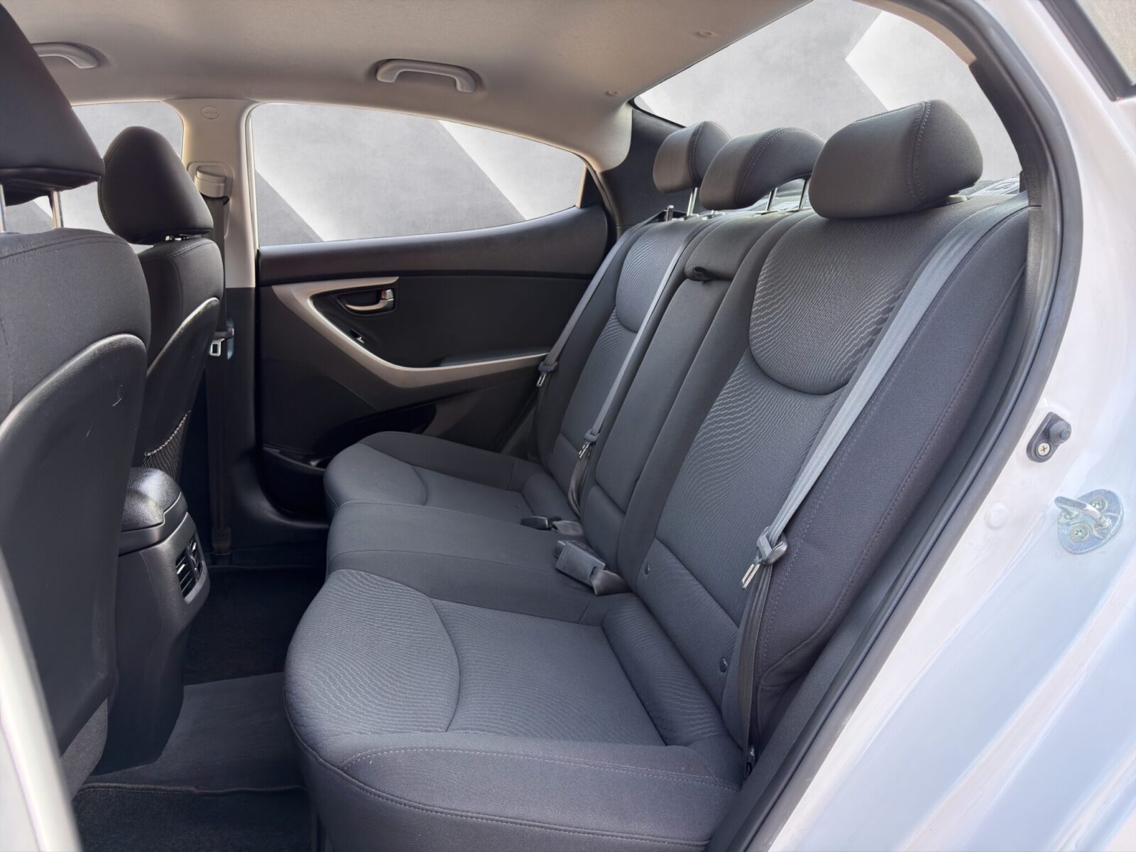 HYUNDAI ELANTRA 1.6 MPI