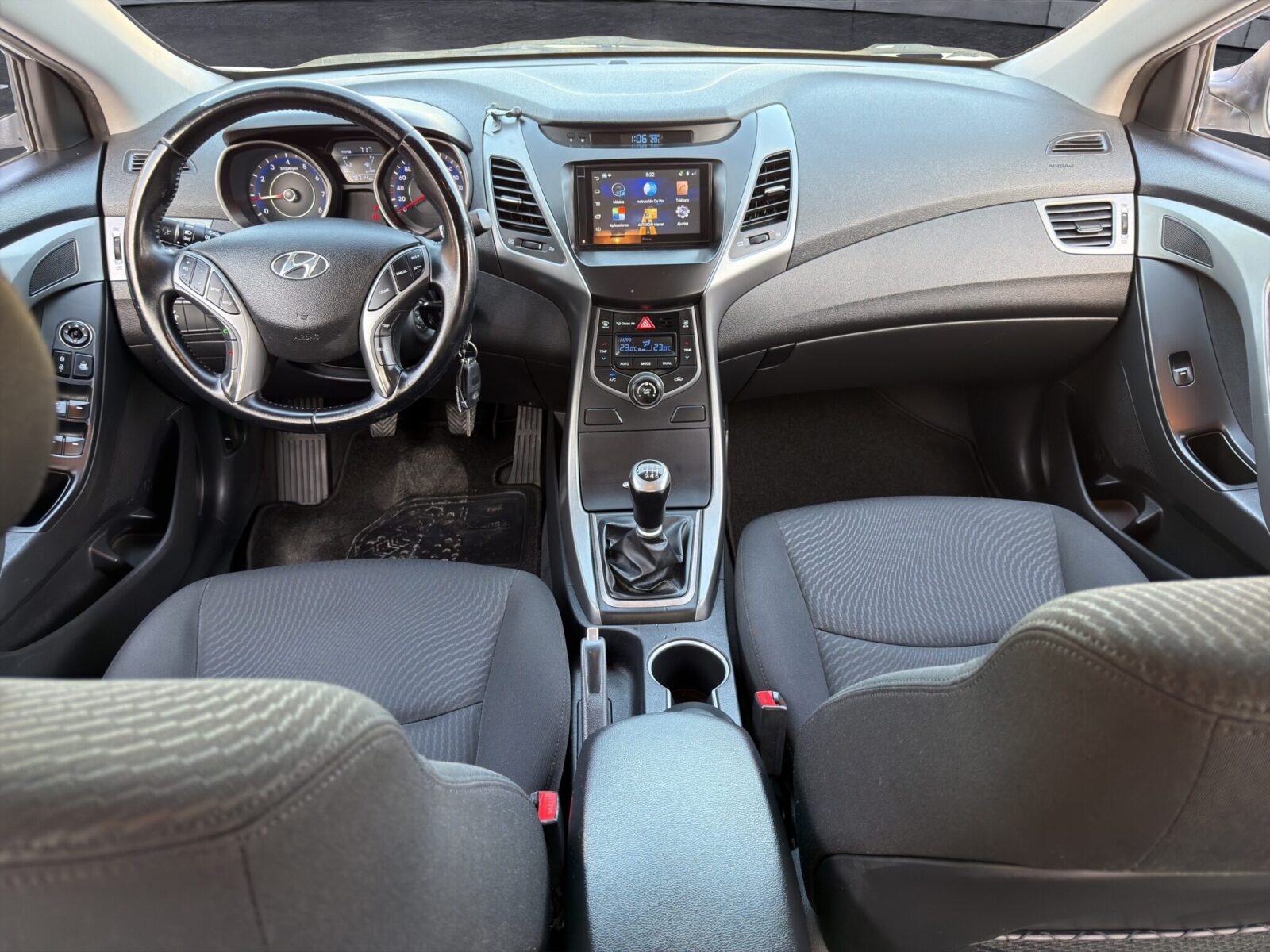 HYUNDAI ELANTRA 1.6 MPI