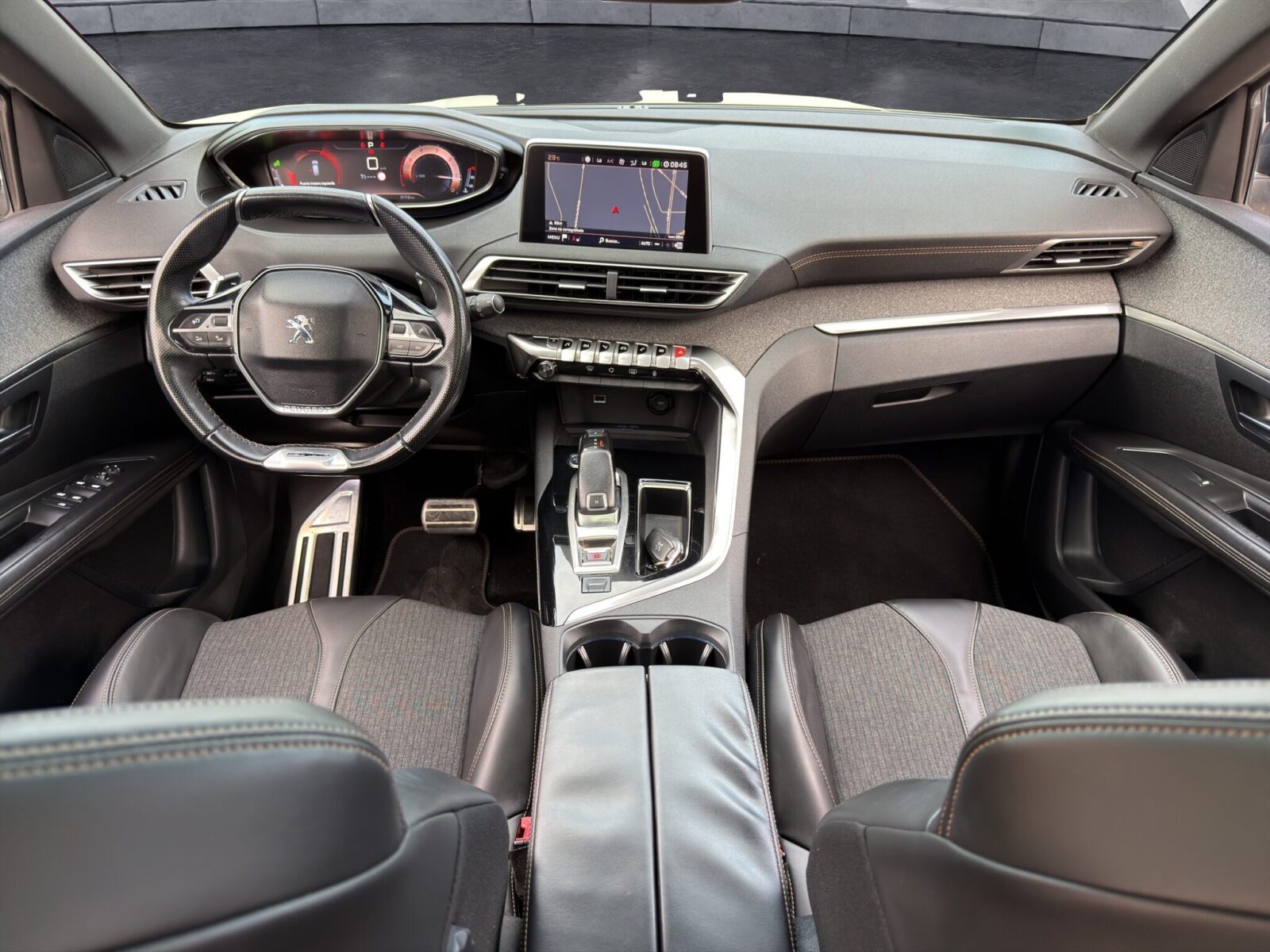 PEUGEOT 3008 2.0 BlueHdi