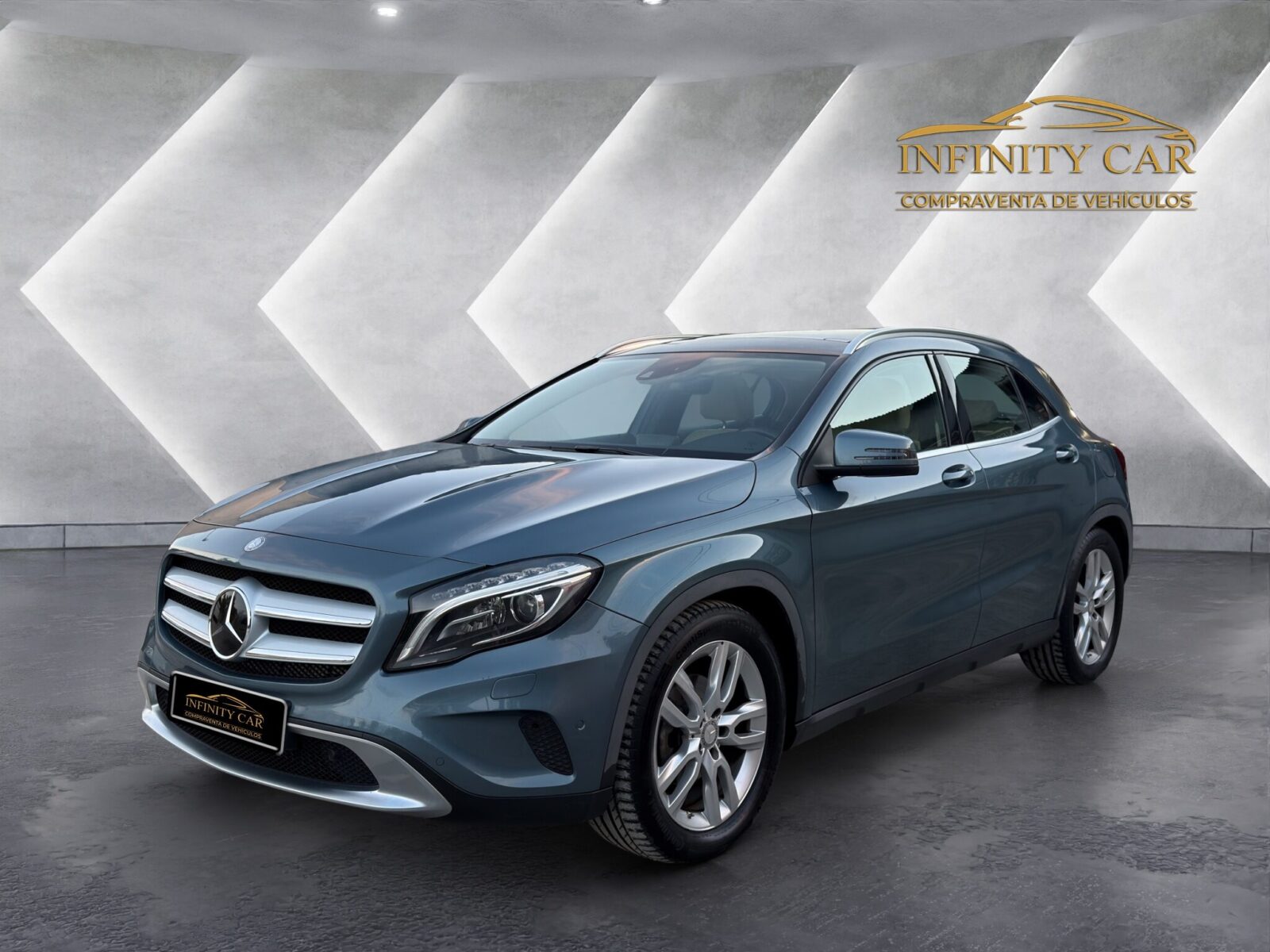 MERCEDES-BENZ GLA 200CDI