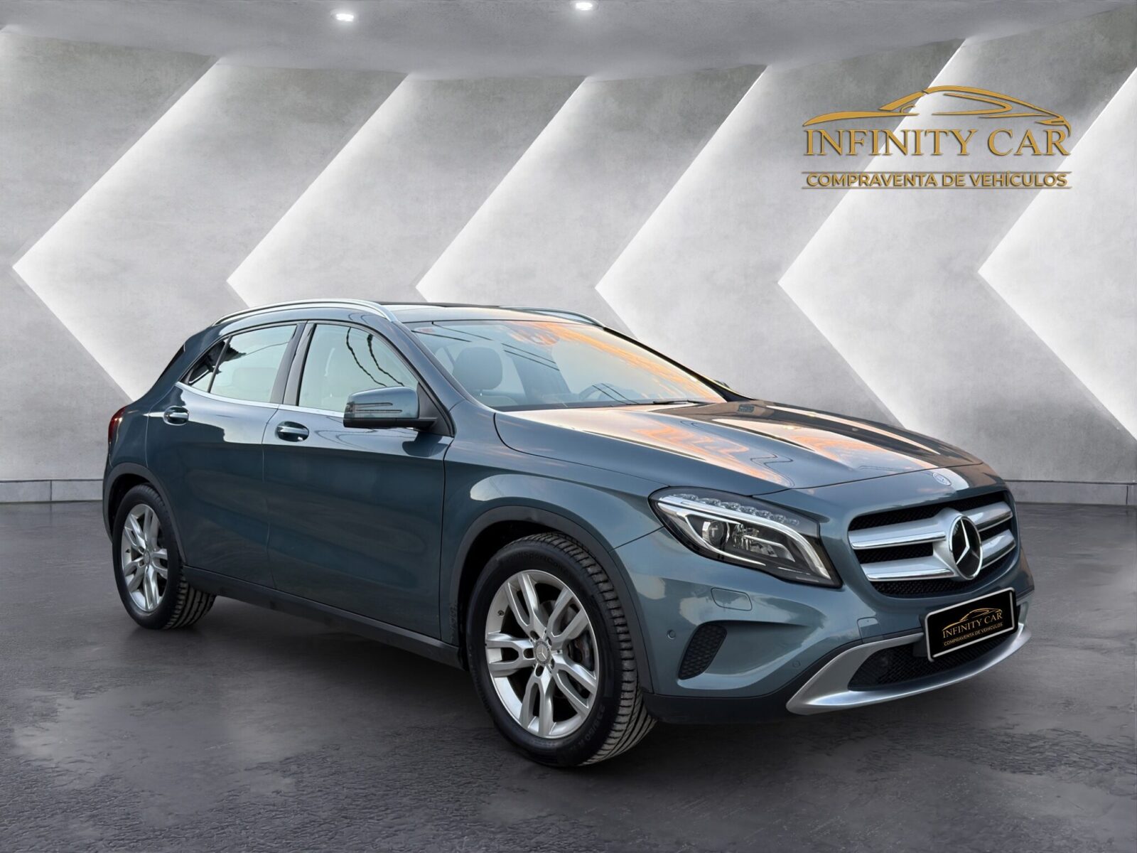 MERCEDES-BENZ GLA 200CDI