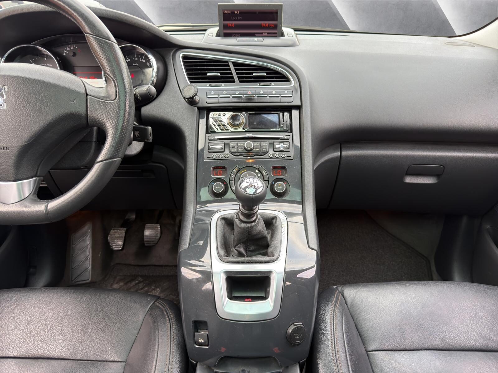 PEUGEOT 5008 2.0 HDI
