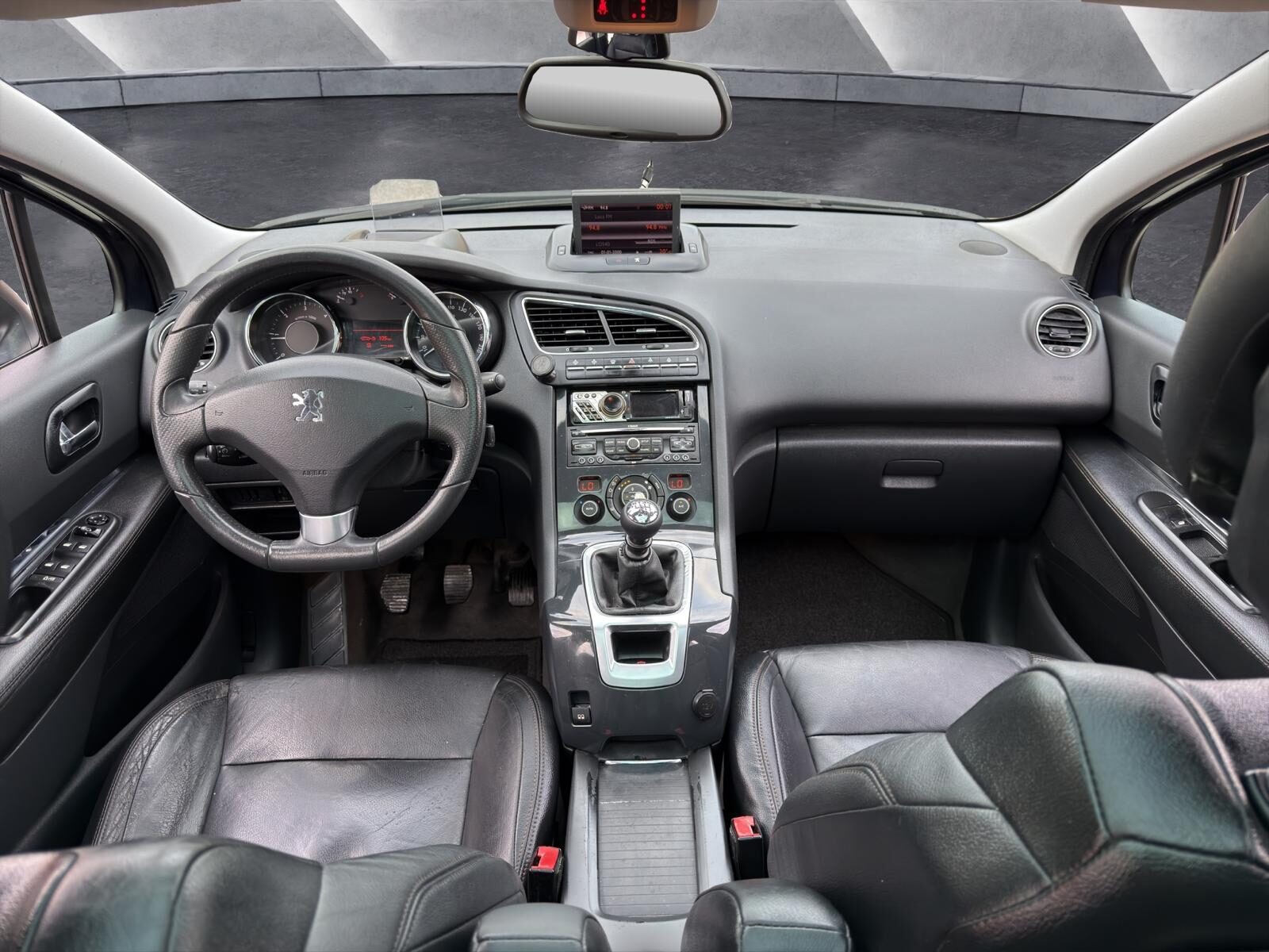 PEUGEOT 5008 2.0 HDI